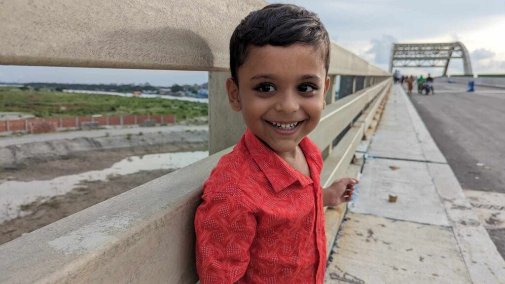 ৮ মাসেও প্রতিবেদন দাখিল না করায় হাইকোর্টের উষ্মা