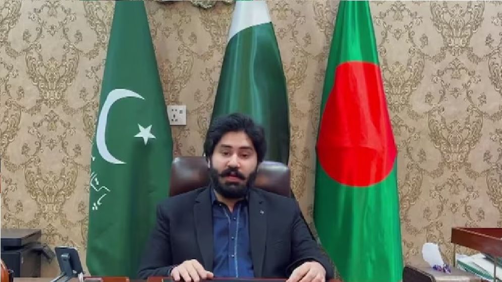 ‘বাংলাদেশে তাকালে ভারতকে মিসাইল ছুঁড়ে জবাব দেবে পাকিস্তান’